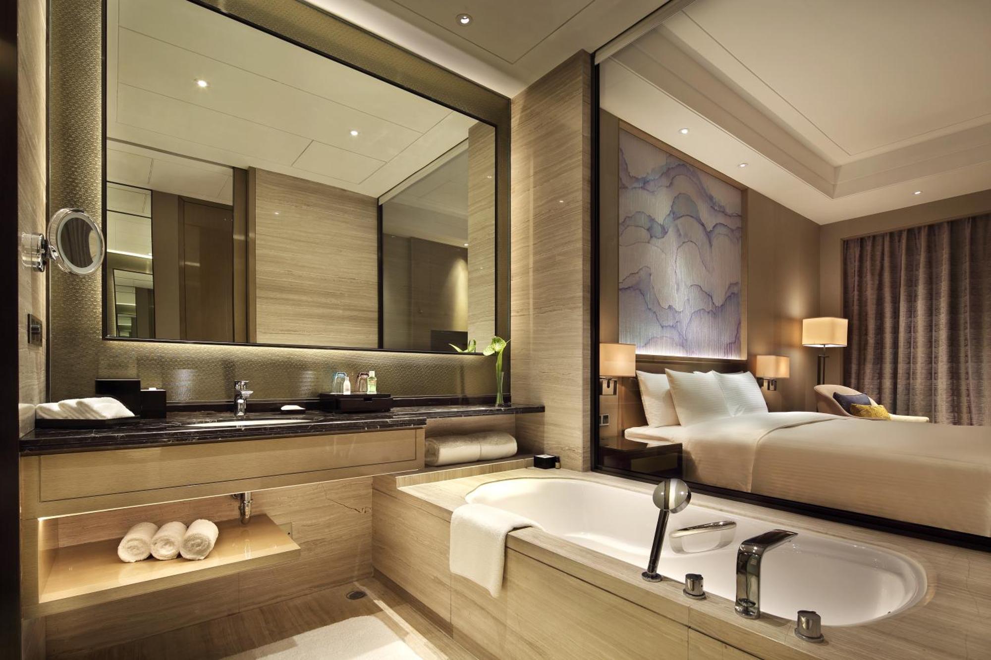 Wanda Realm Huangshi Hotel Exterior photo